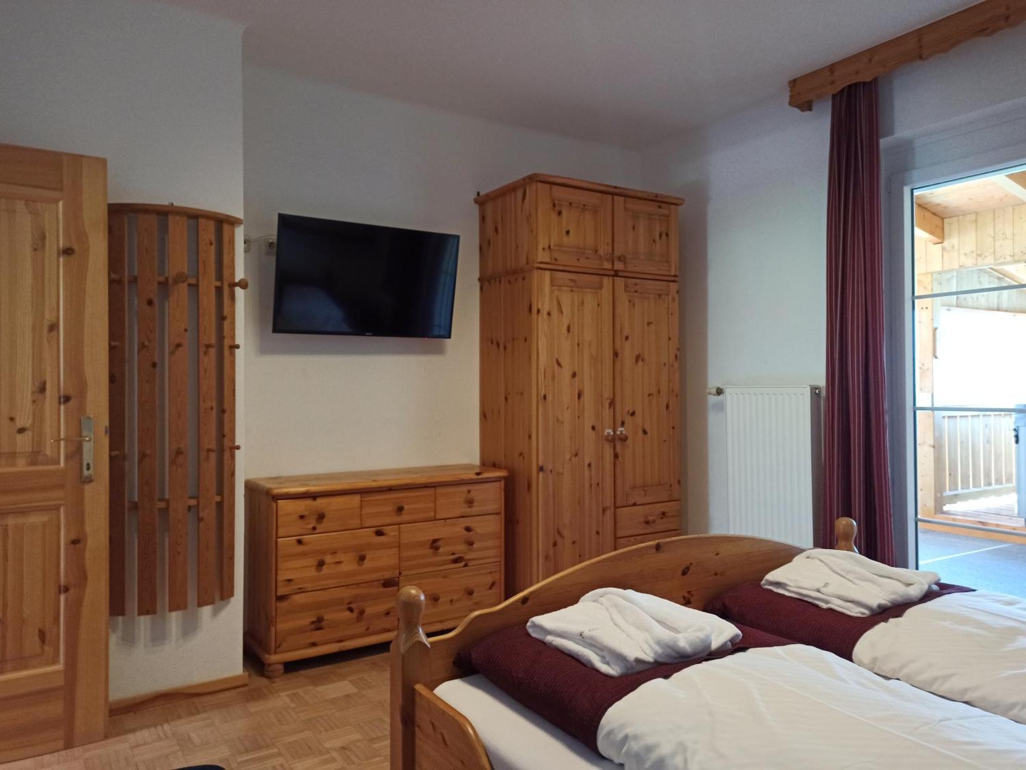 Appartementhaus Fink Bad Mitterndorf Quarto foto